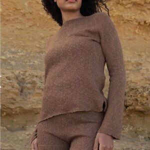 Brand new Indigo Luna Brown Knit Sweater
